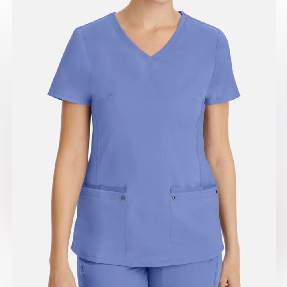 Women’s Juliet V-Neck Yoga Scrub Top in Ceil Blue size 4X
